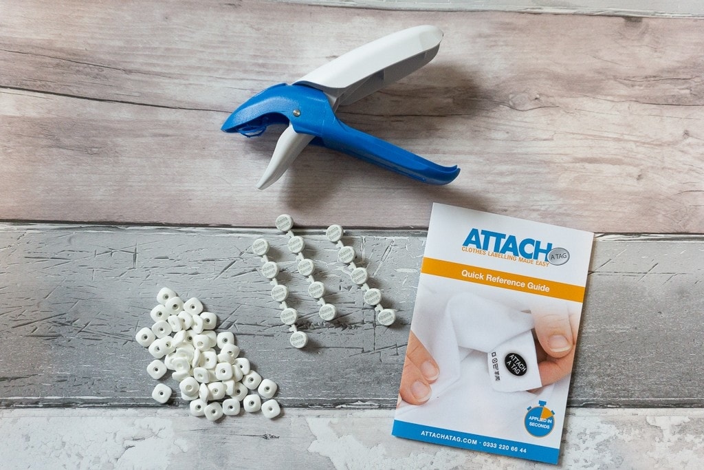 Attach-a-tag reusable clothing labelling
